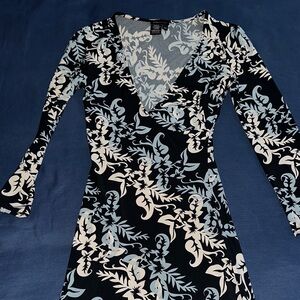 BCBGMaxAzria Black and Cream Patterned Long Sleeve Dress